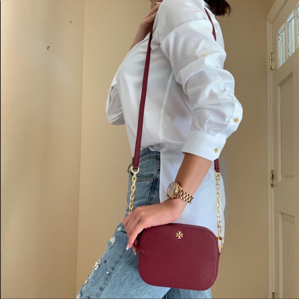 Tory Burch Emerson Round Crossbody - Picture 8 of 8